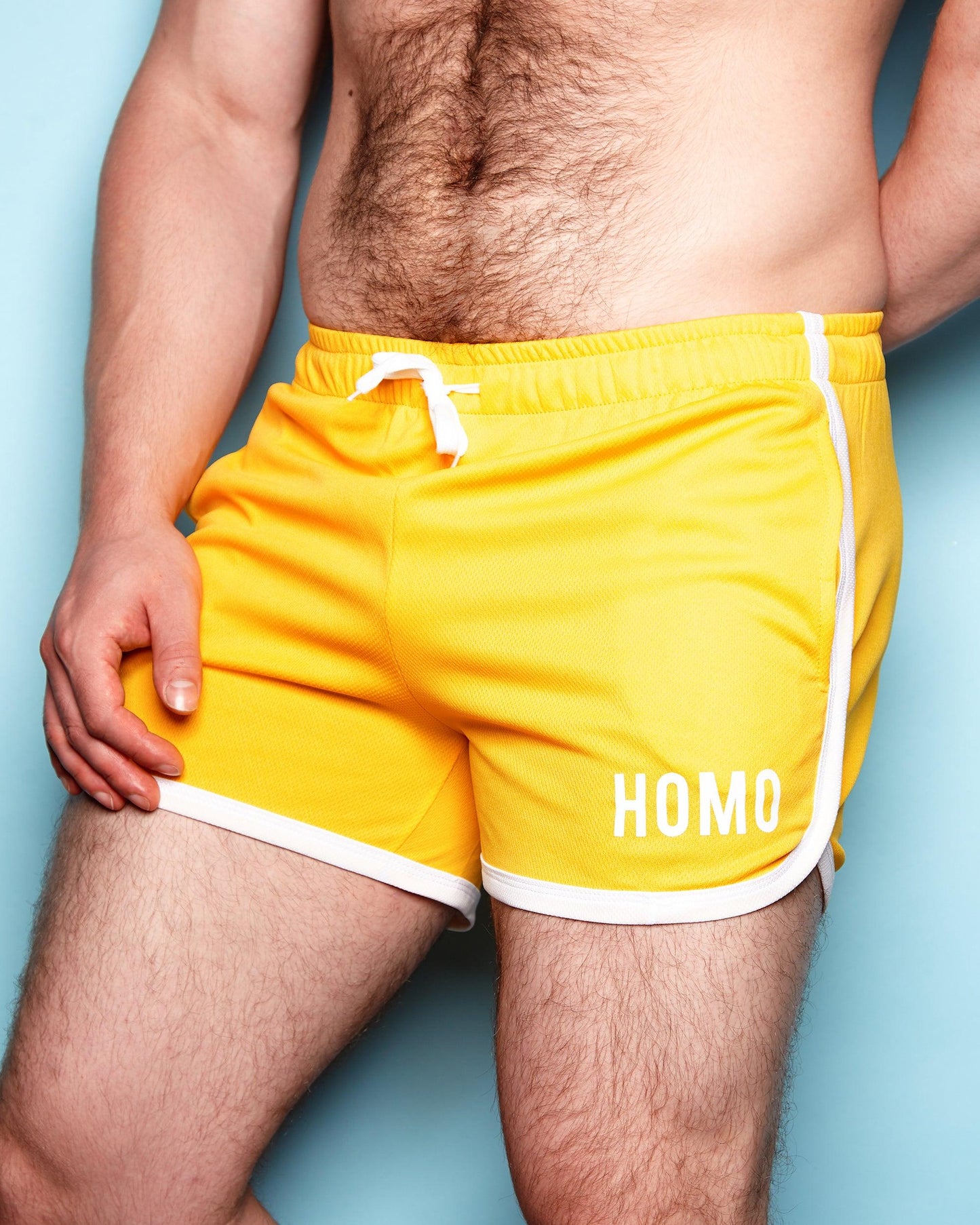HOMO Short Shorts - yellow/white