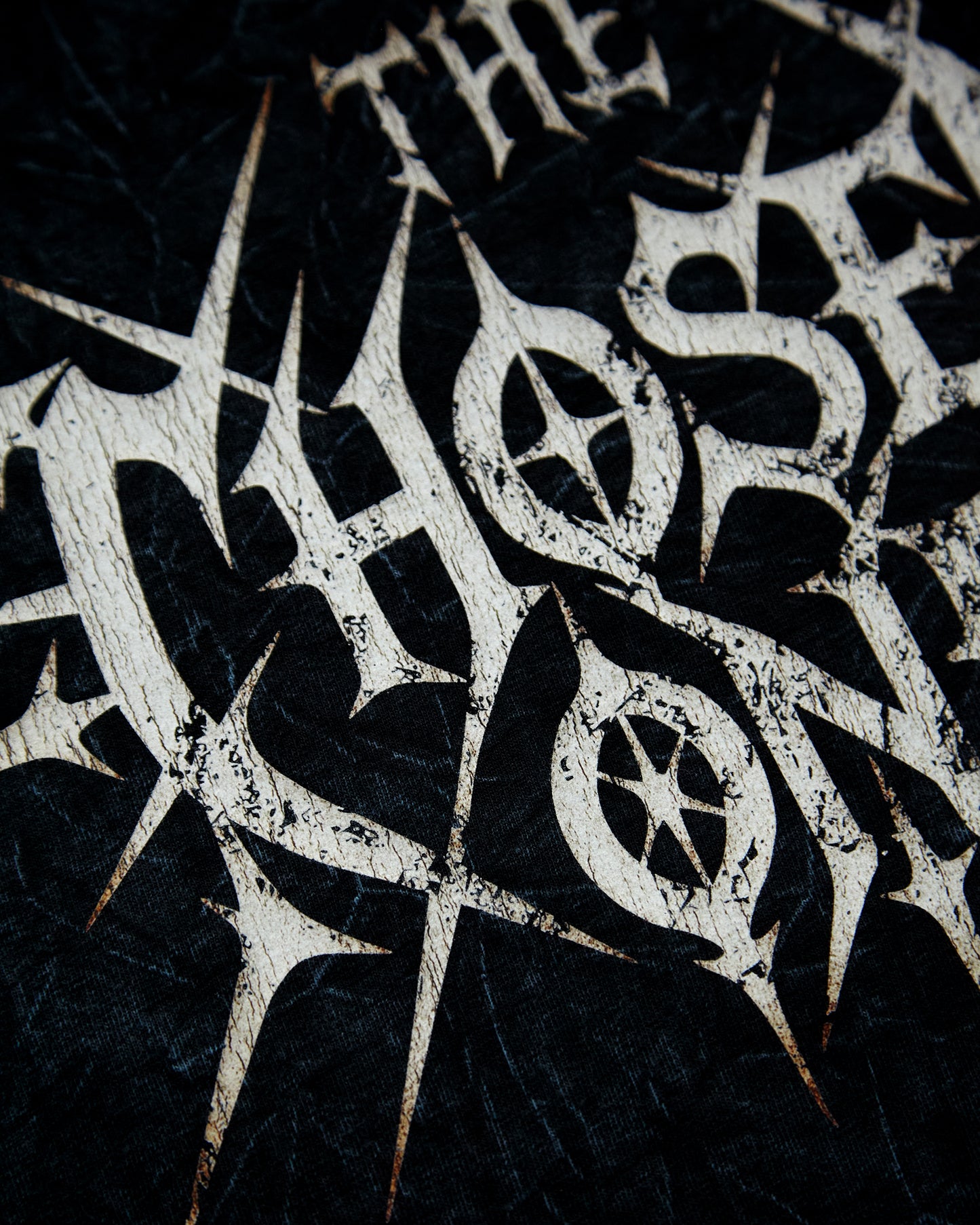 The Chosen One, stone wash low cut cropped tee - black