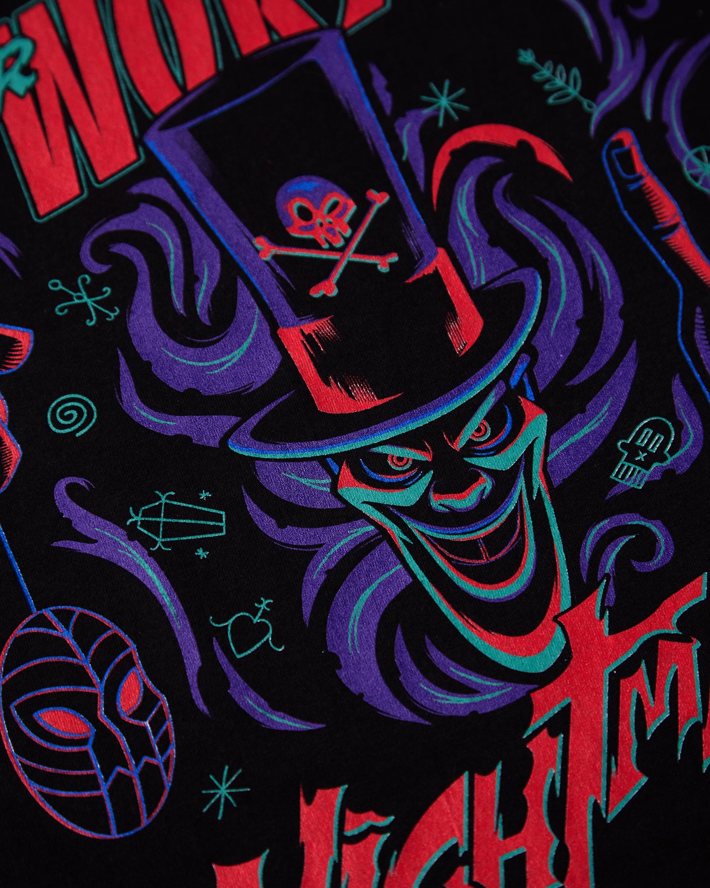 DISNEY VILLAINS: Shadow Man black - low cut cropped t-shirt