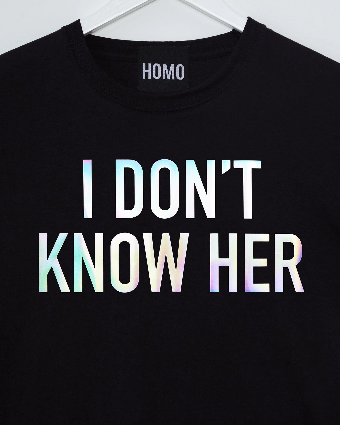 I DONT KNOW HER hologram on black - low cut cropped tee