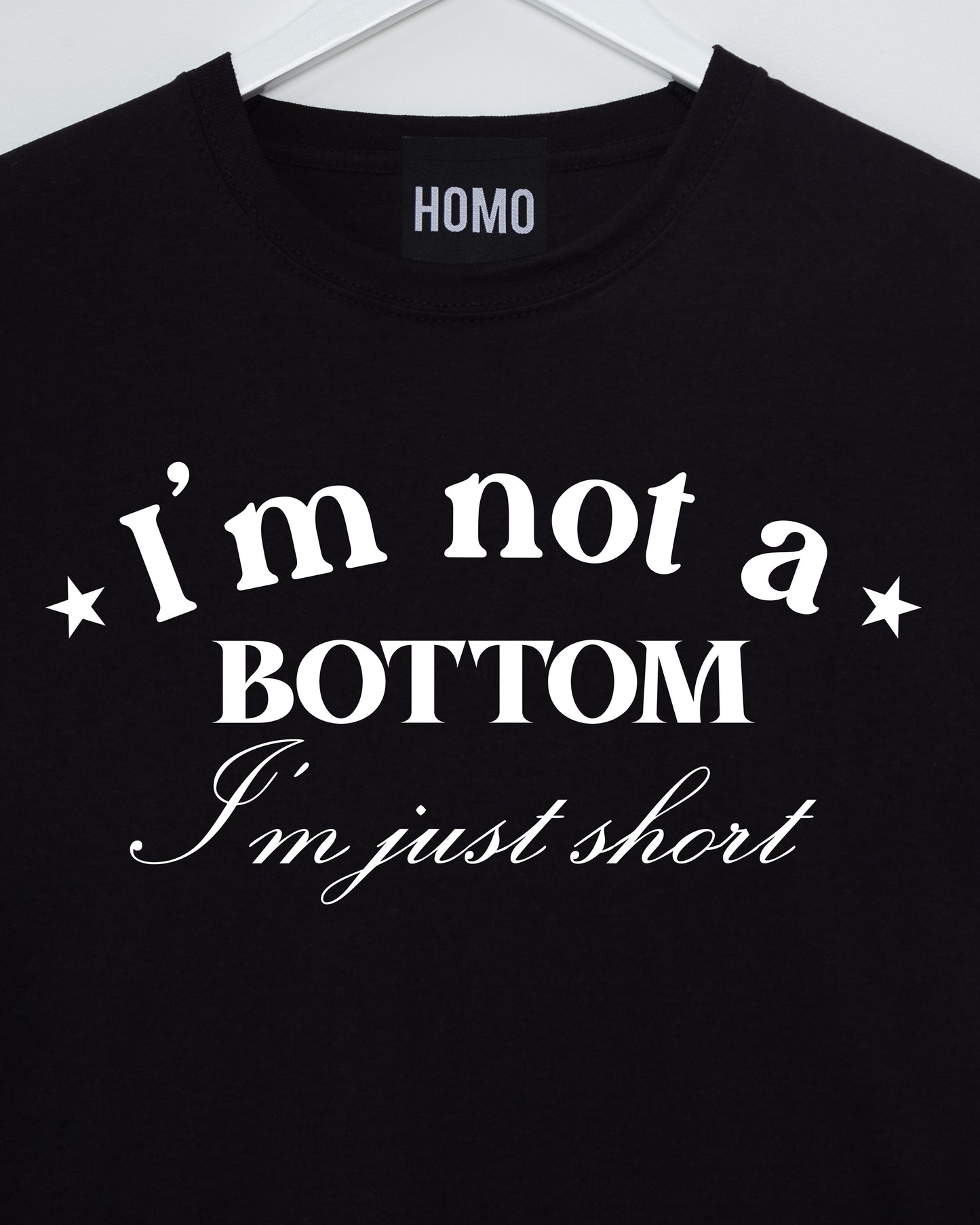 I'm not A BOTTOM i'm just SHORT, low cut cropped tee- black/white