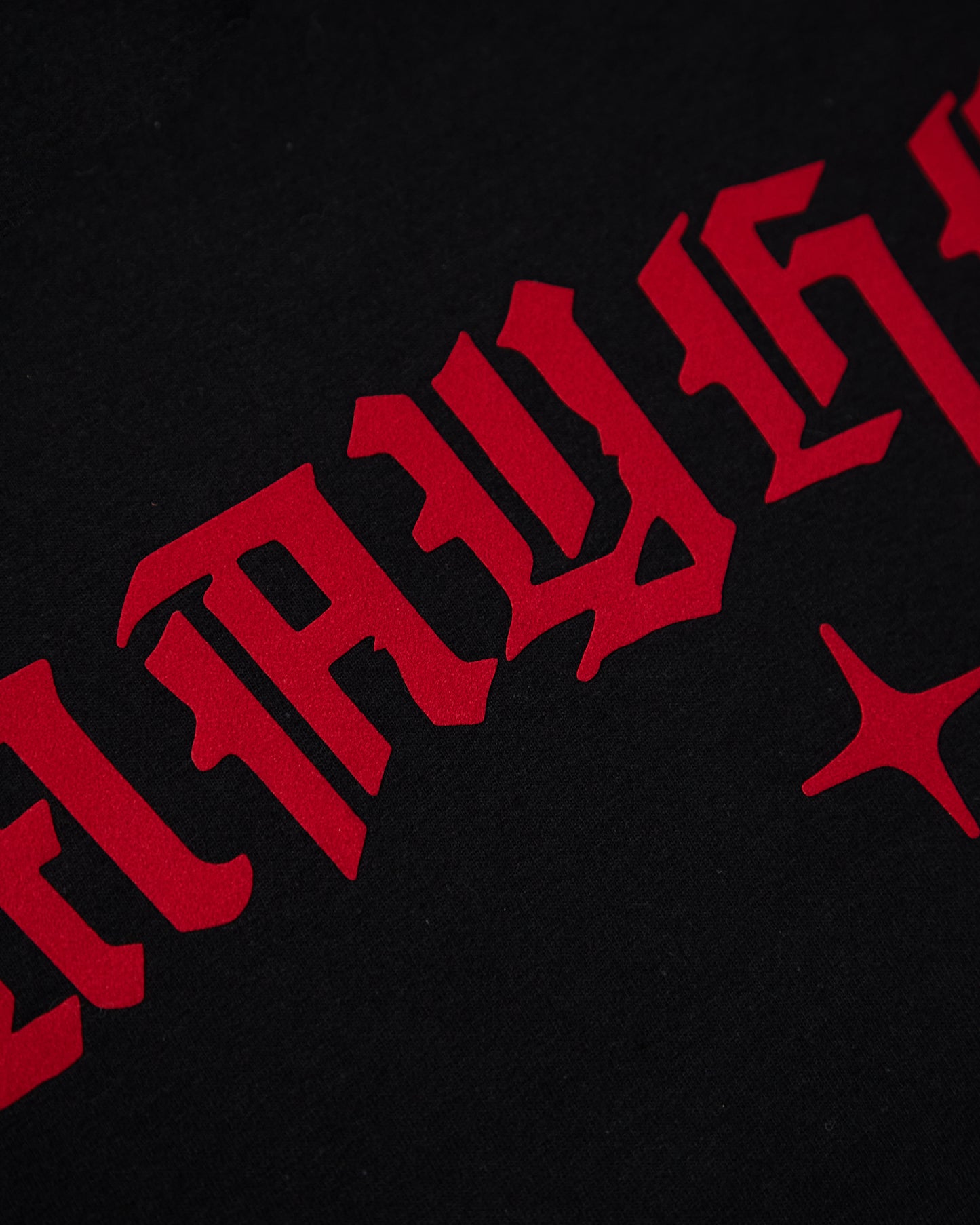 MAYHEM, low cut cropped t-shirt - black/red