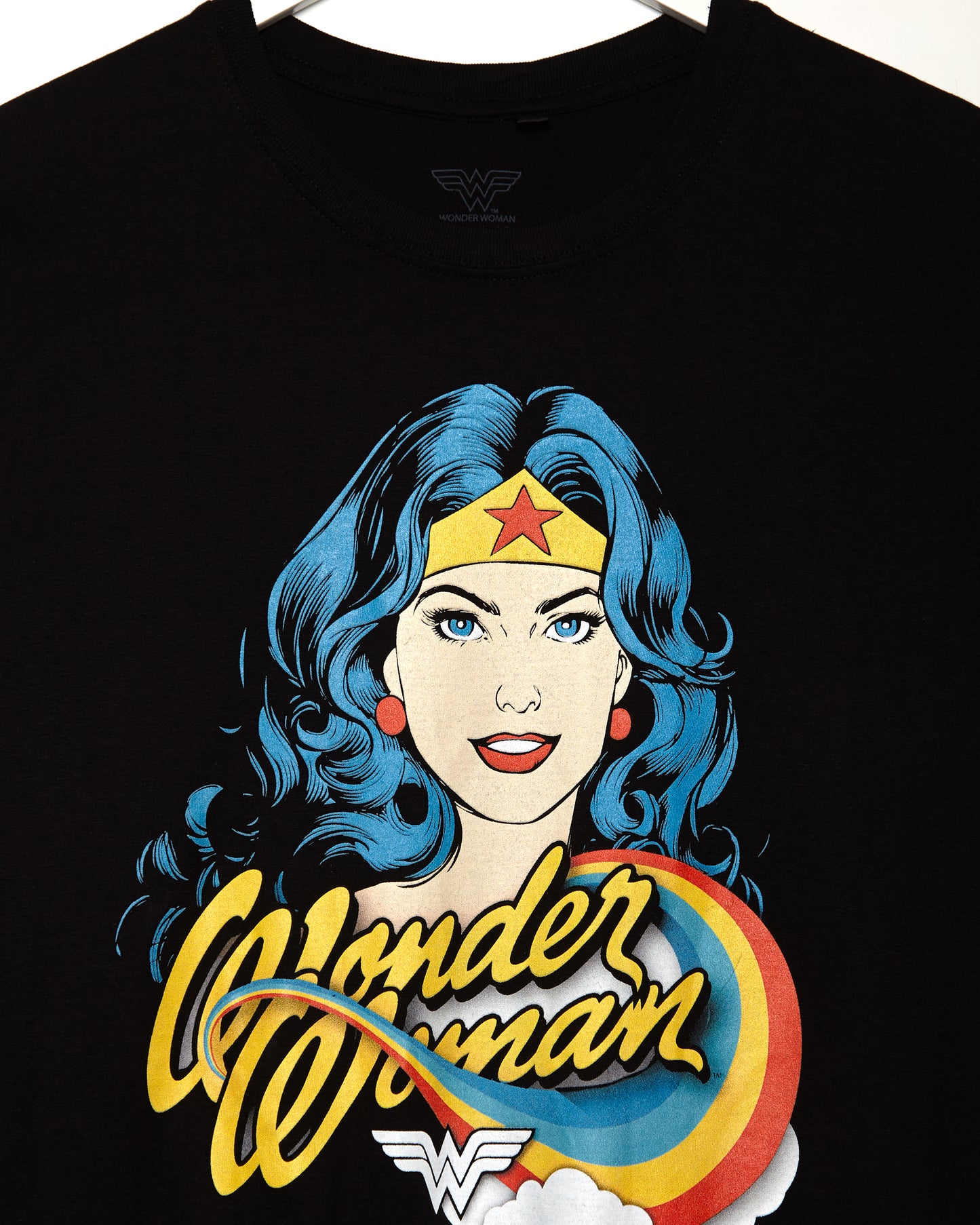 Official DC Comics: Wonder Woman Unisex T-Shirt