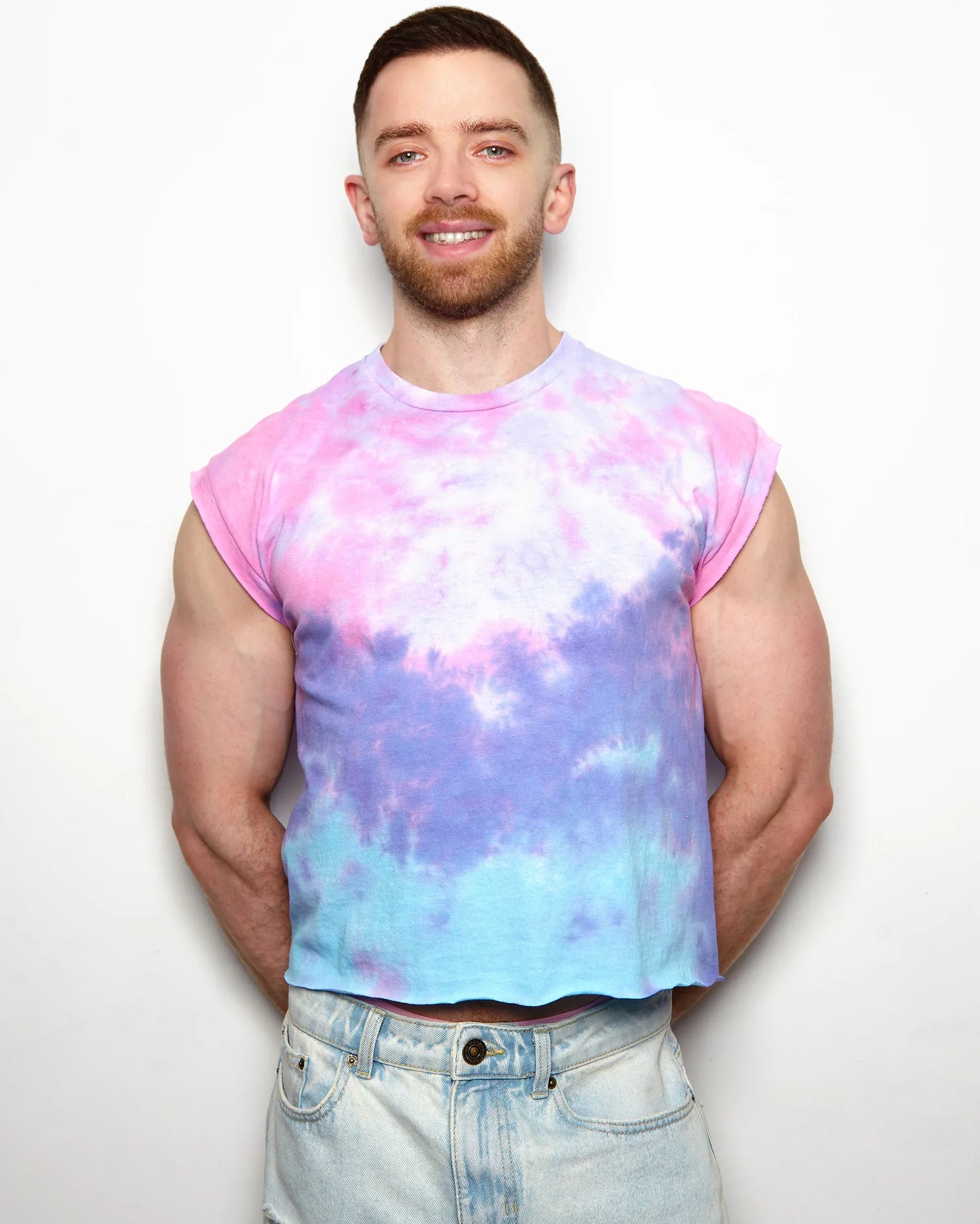 No Print just vibes: Pink tie-dye low cut crop top