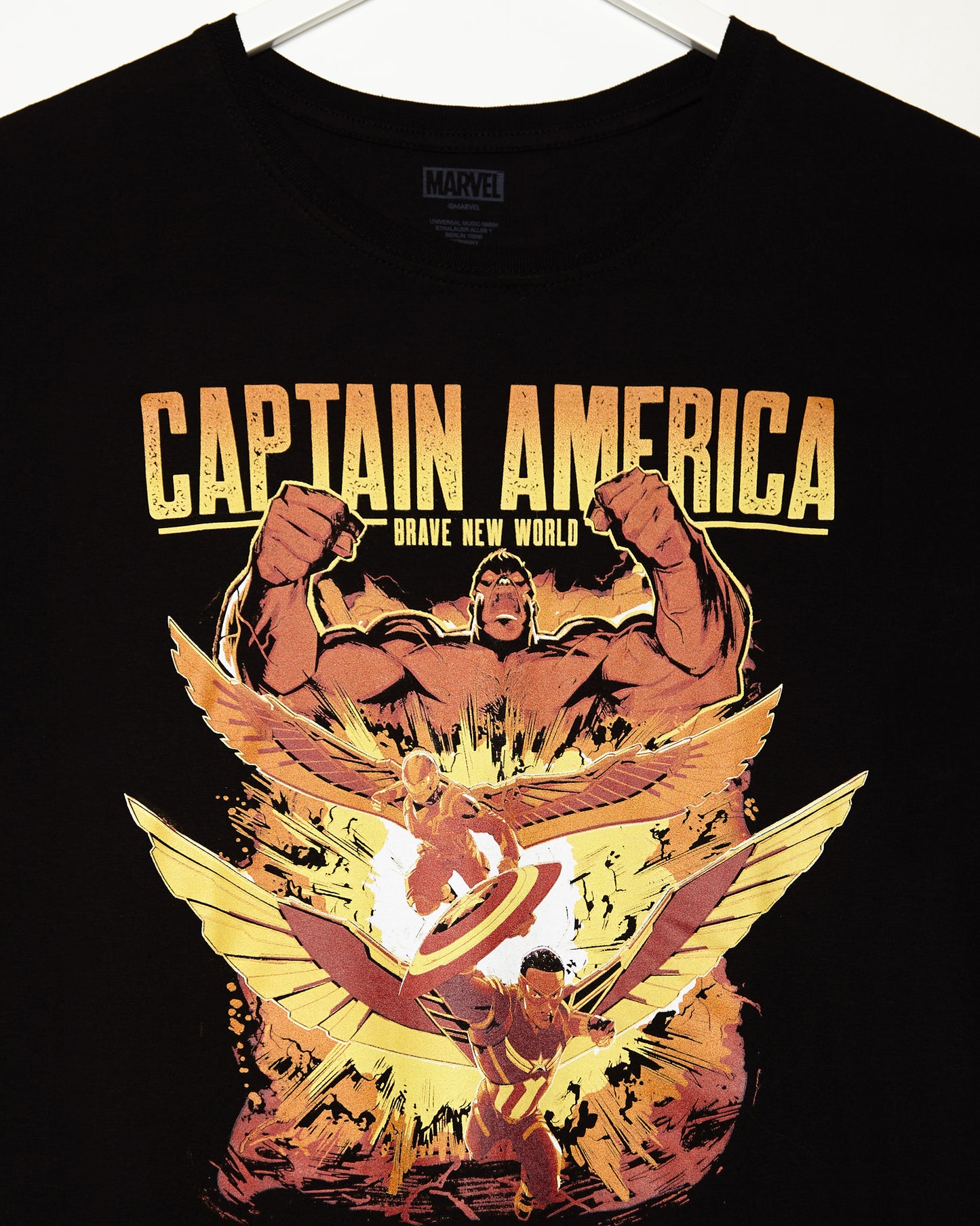 Official Marvel Comics, Captain America Brave New World tshirt - black