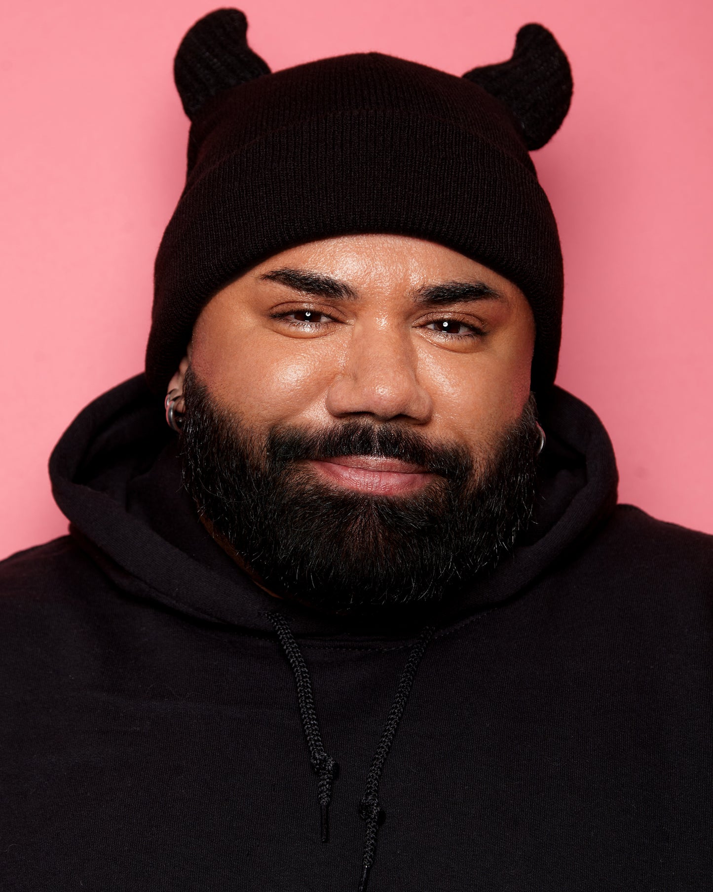Devilish beanie - Black | One size fits all.