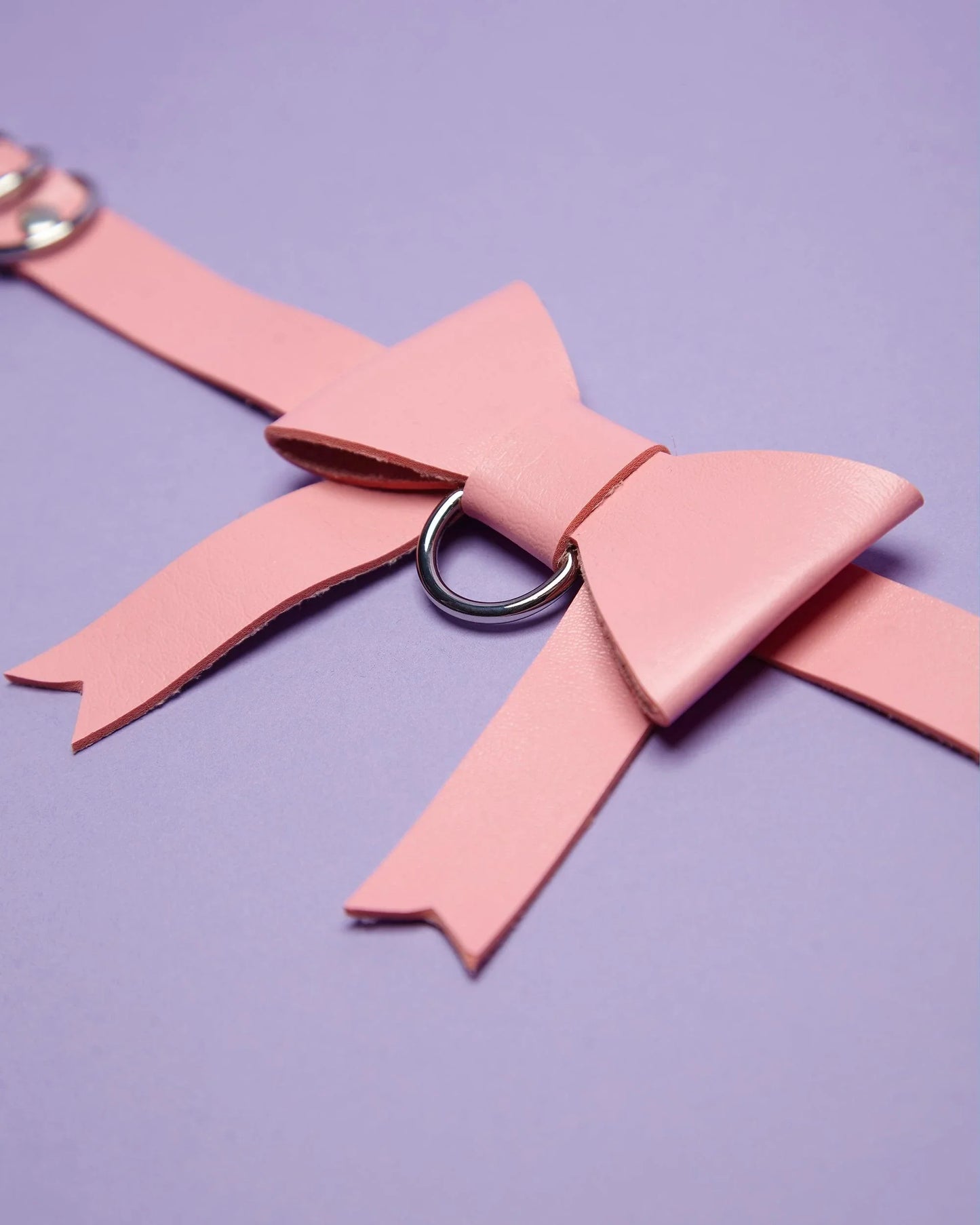Pink bow - bicep band - HOMOLONDON