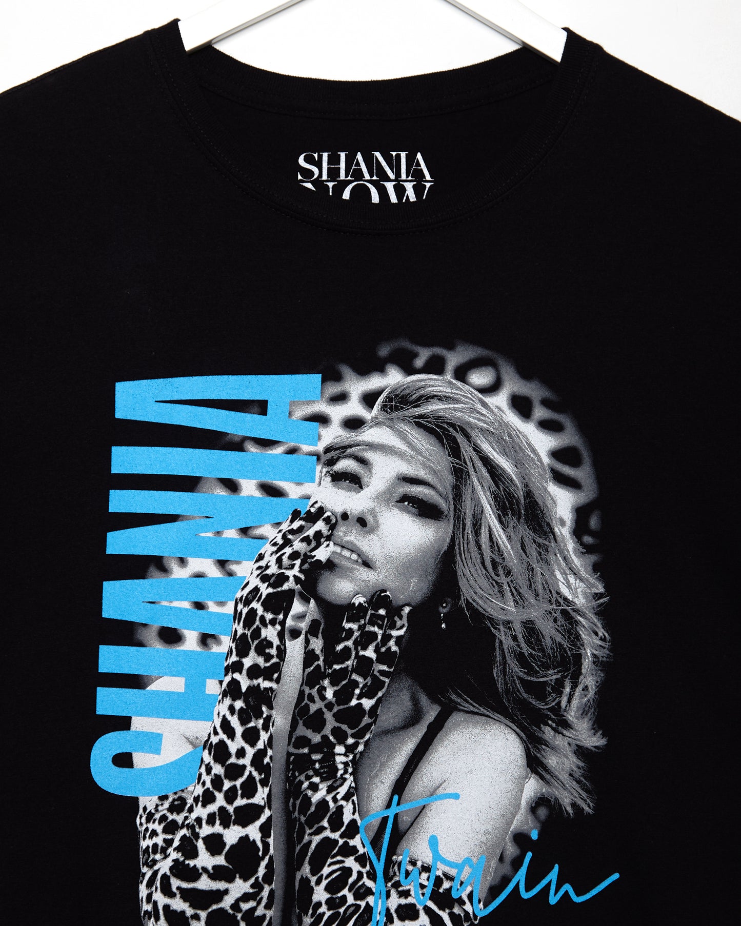 Official Shania Twain 2018 tour (front & back print) - low cut cropped tee (Limited edition)