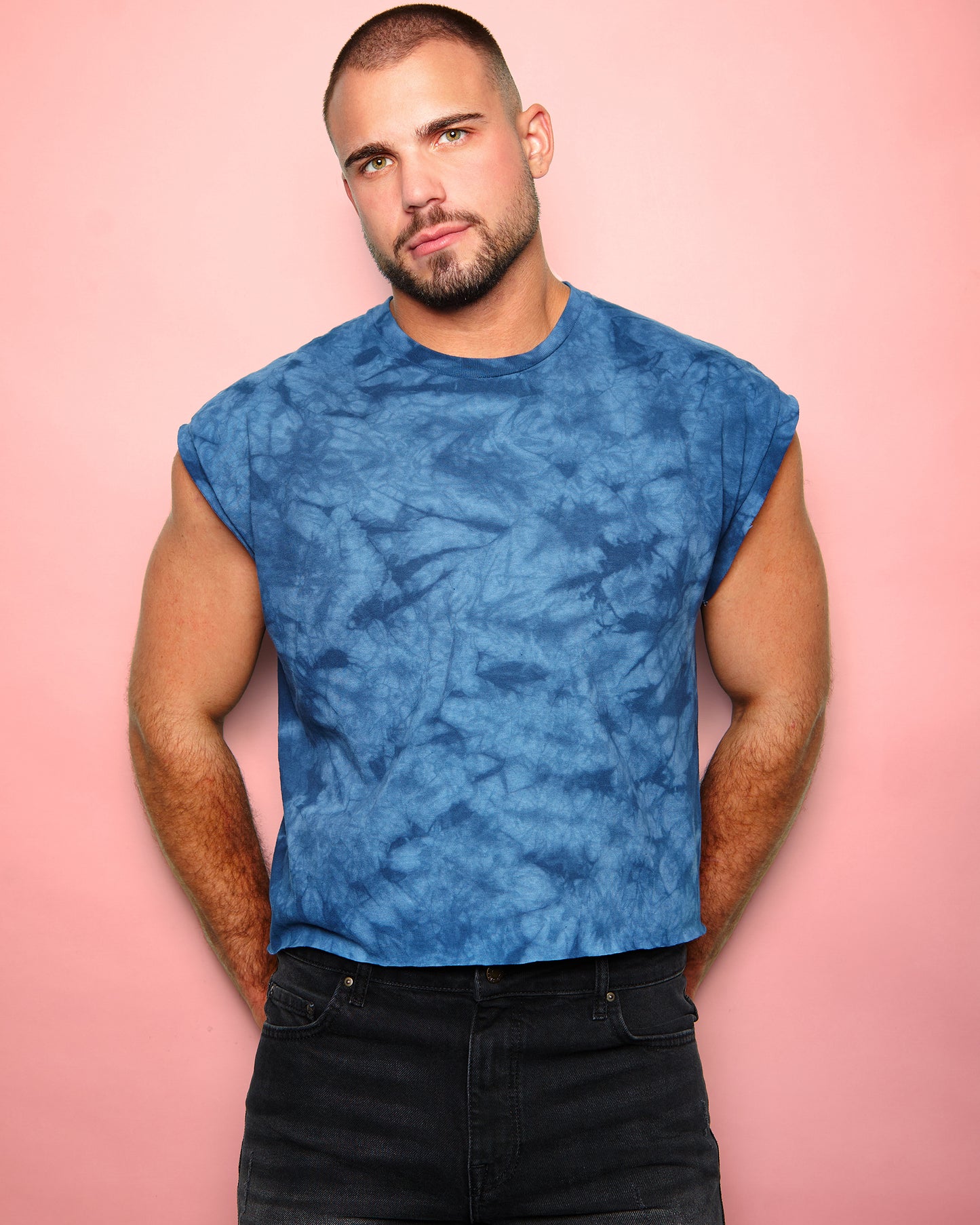 No Print just vibes: Navy tie-dye low cut cropped tee
