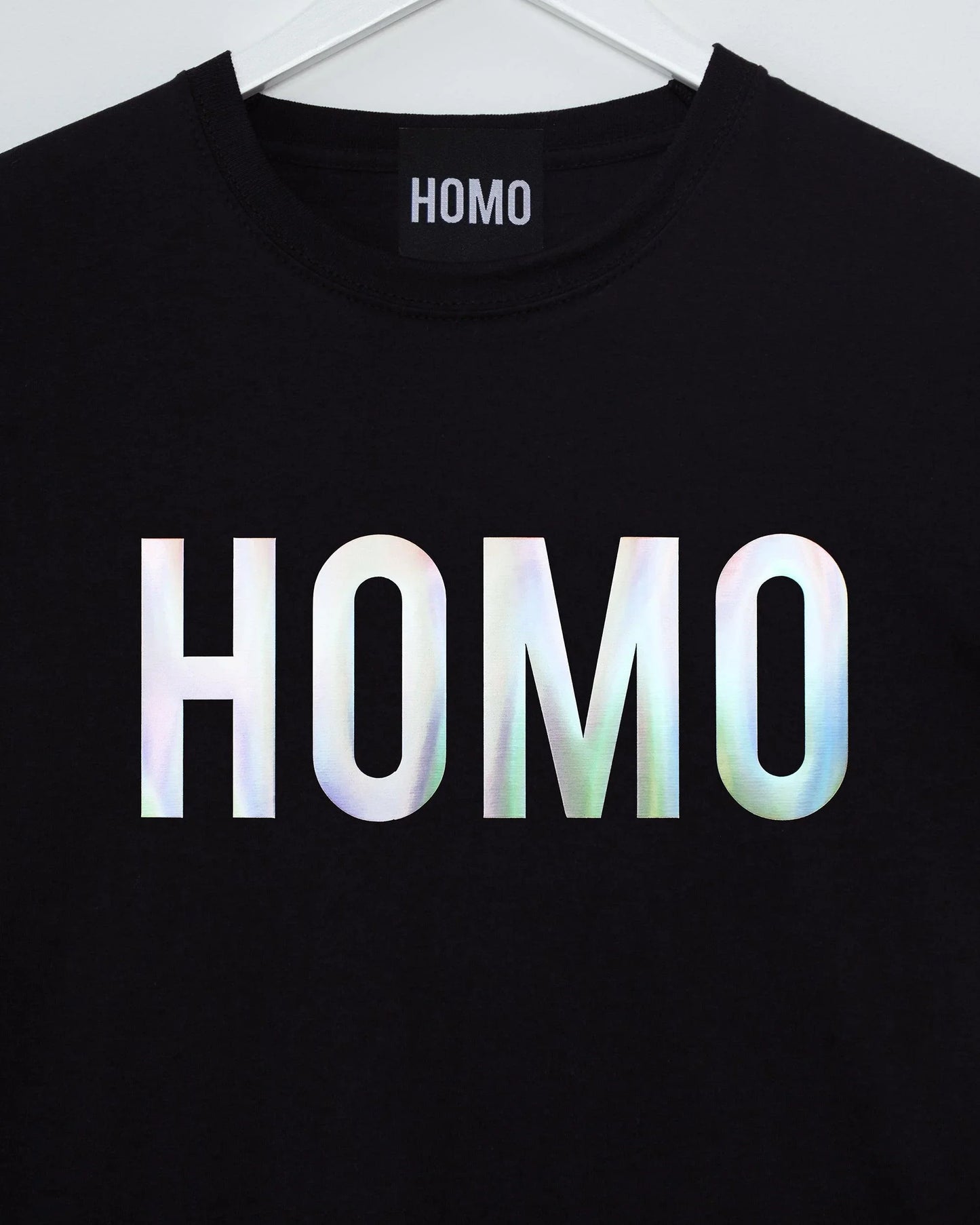 HOMO, sideless tee - hologram on black.