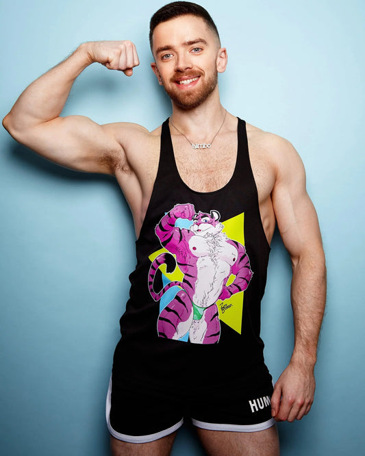 Rocky the tiger, always the life of the party - tank. - HOMOLONDON