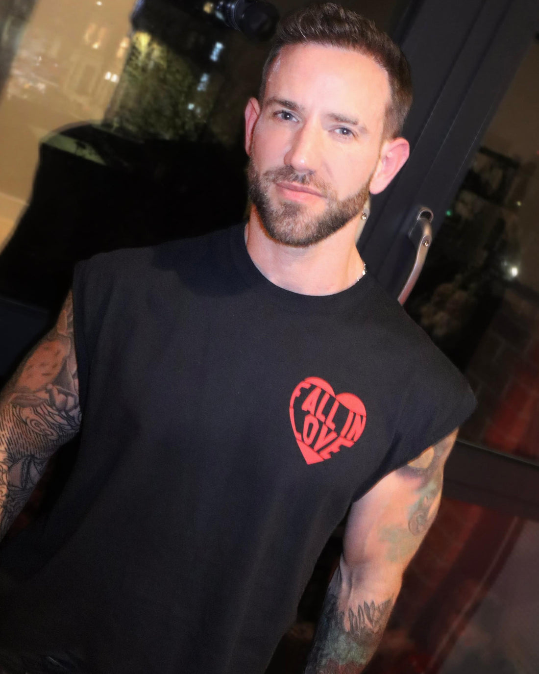Let's fall in love in the club toilets, low cut cropped tshirt - black