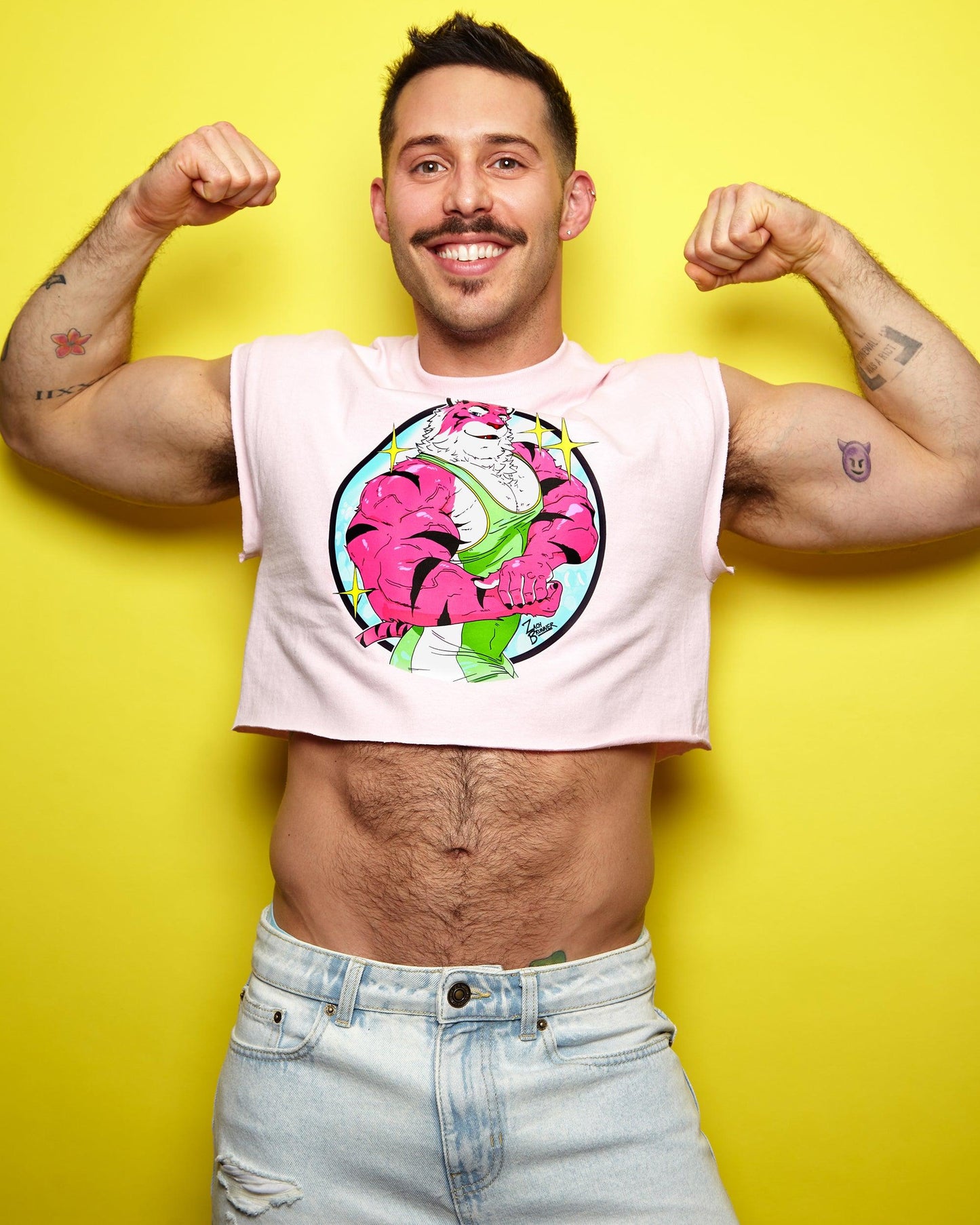 Flexing tiger wrestler Rocky - pink crop top - HOMOLONDON