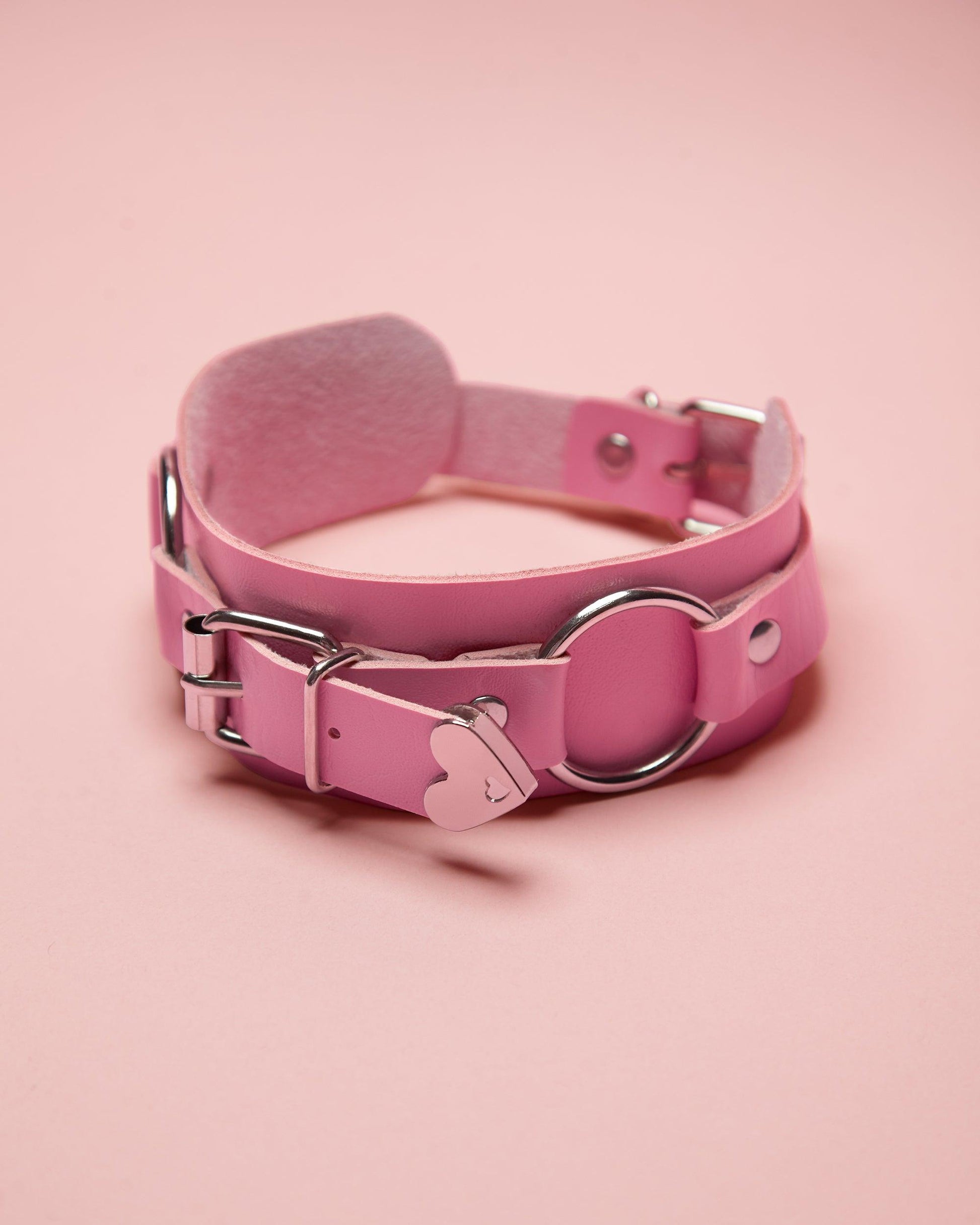 💕 Pink love heart, anime inspired bicep band 💕 - HOMOLONDON