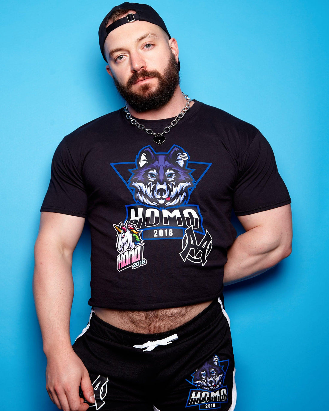 Sporty wolf, black - mens cropped tee / crop top - HOMOLONDON