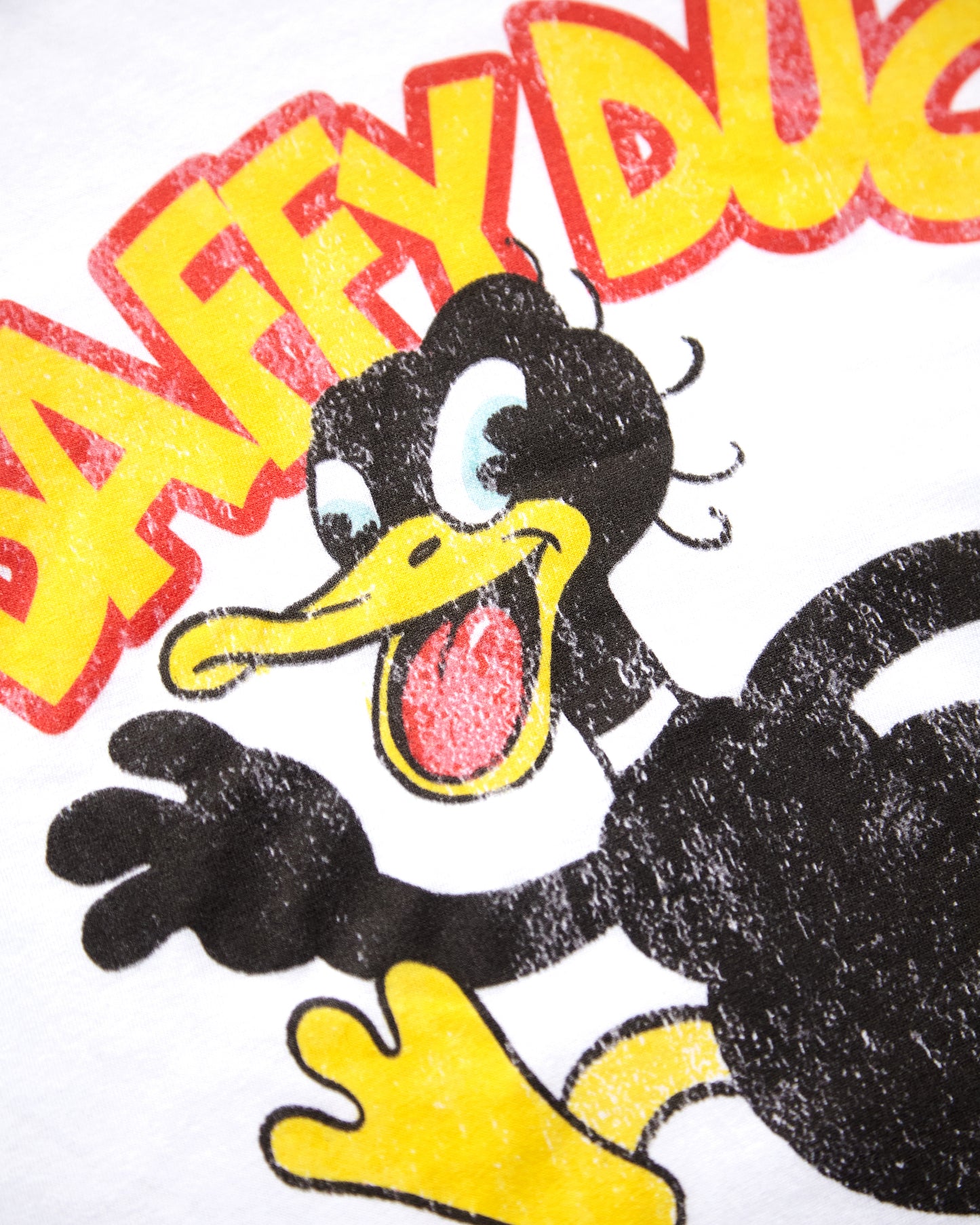 Official Looney Tunes: Daffy Duck unisex T-Shirt - white