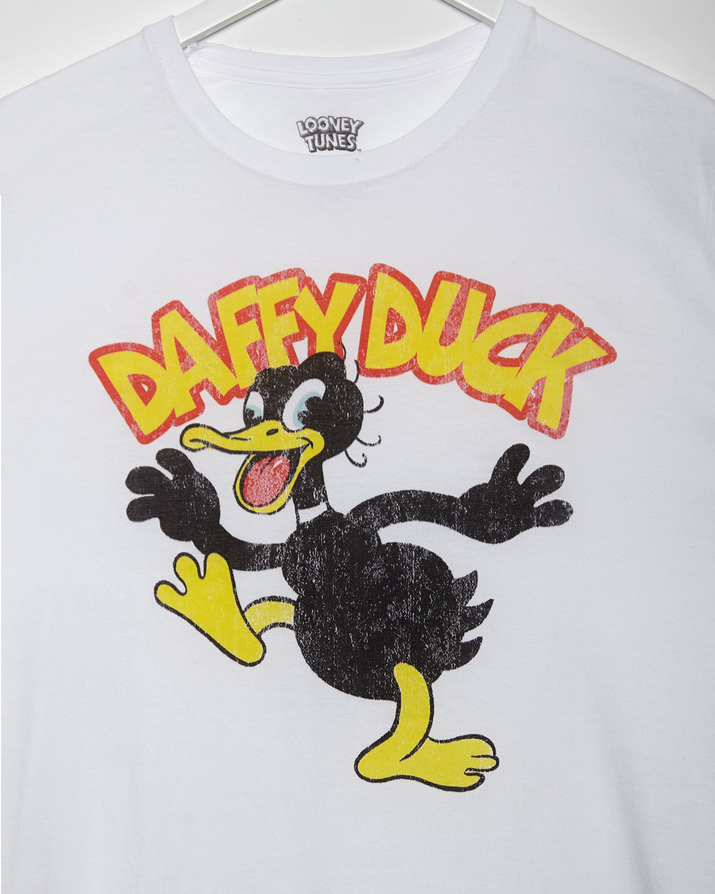 Official Looney Tunes: Daffy Duck unisex T-Shirt - white