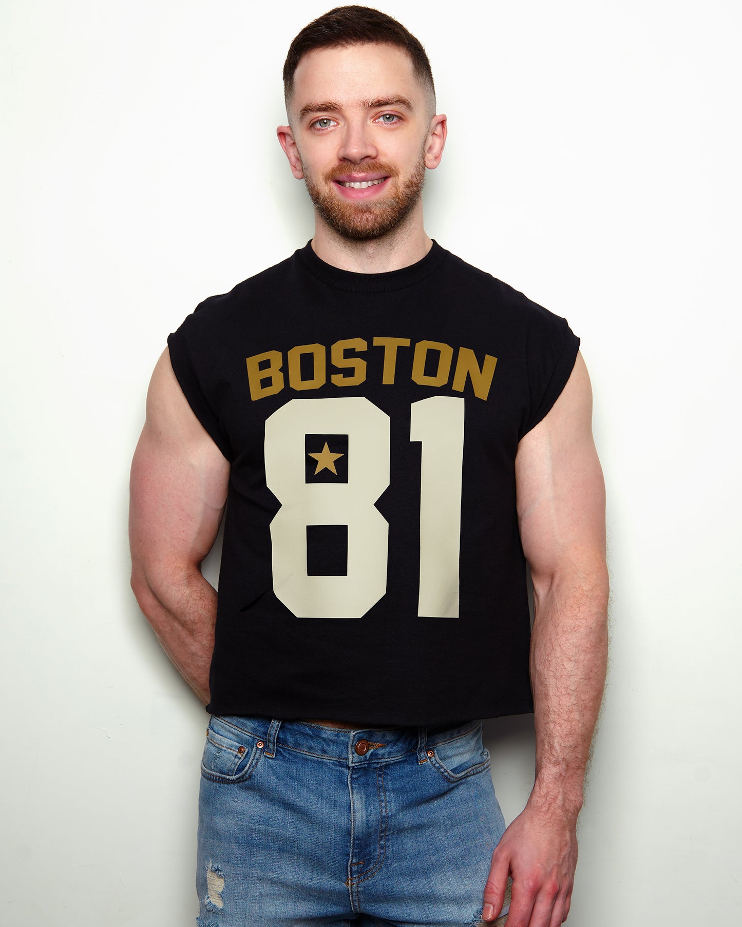 BOSTON 81, low cut cropped tee - black
