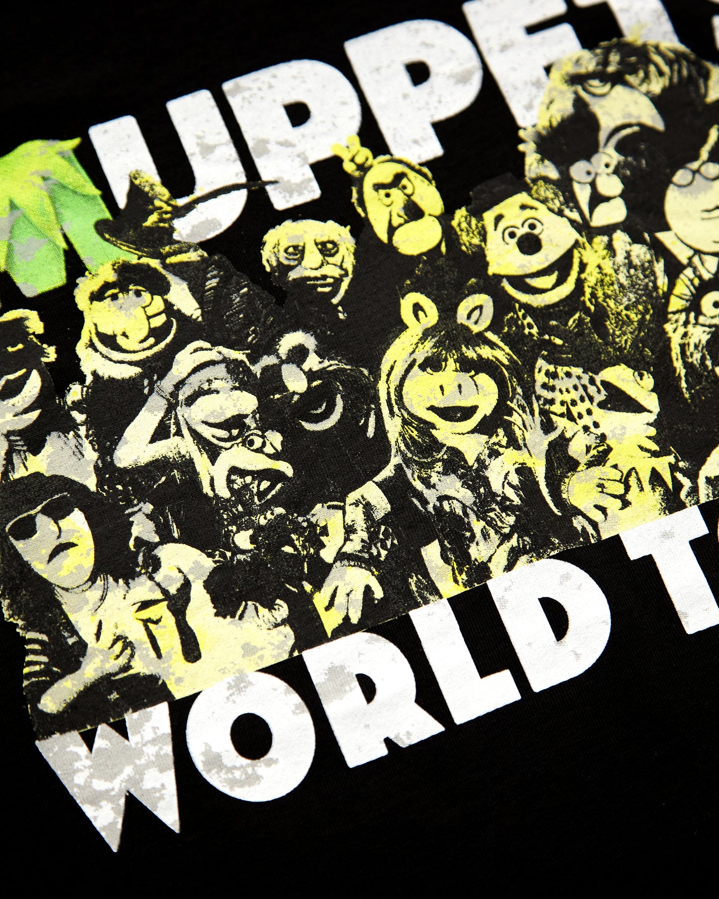 Official Disney: The Muppets World Tour low cut cropped tee - Black