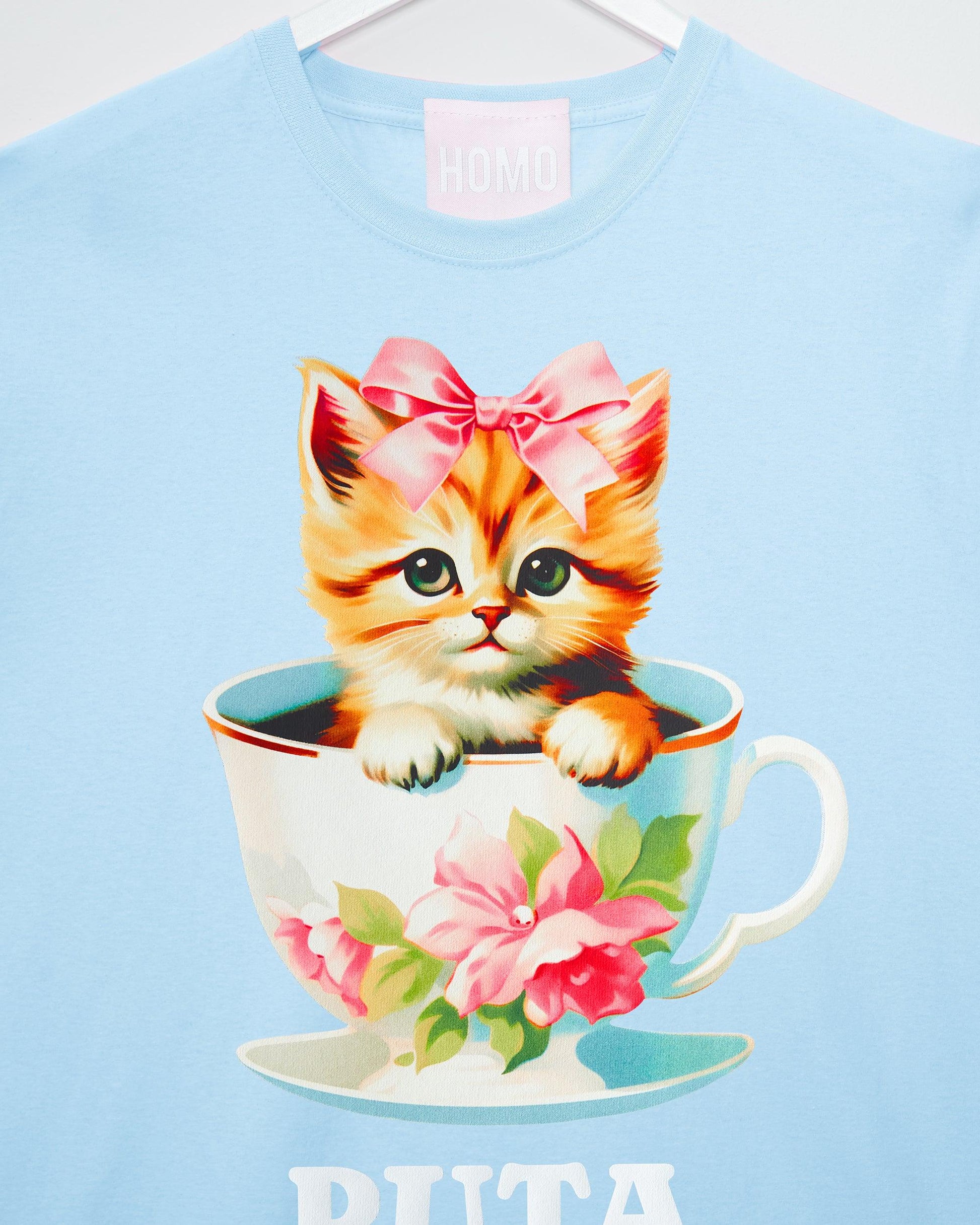 Puta teacup kitten - light blue tshirt - HOMOLONDON