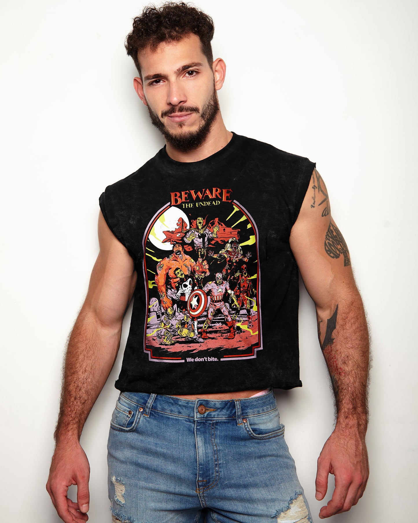 Official Marvel Comics, We Don't Bite on black Stone Wash - low cut cropped tee