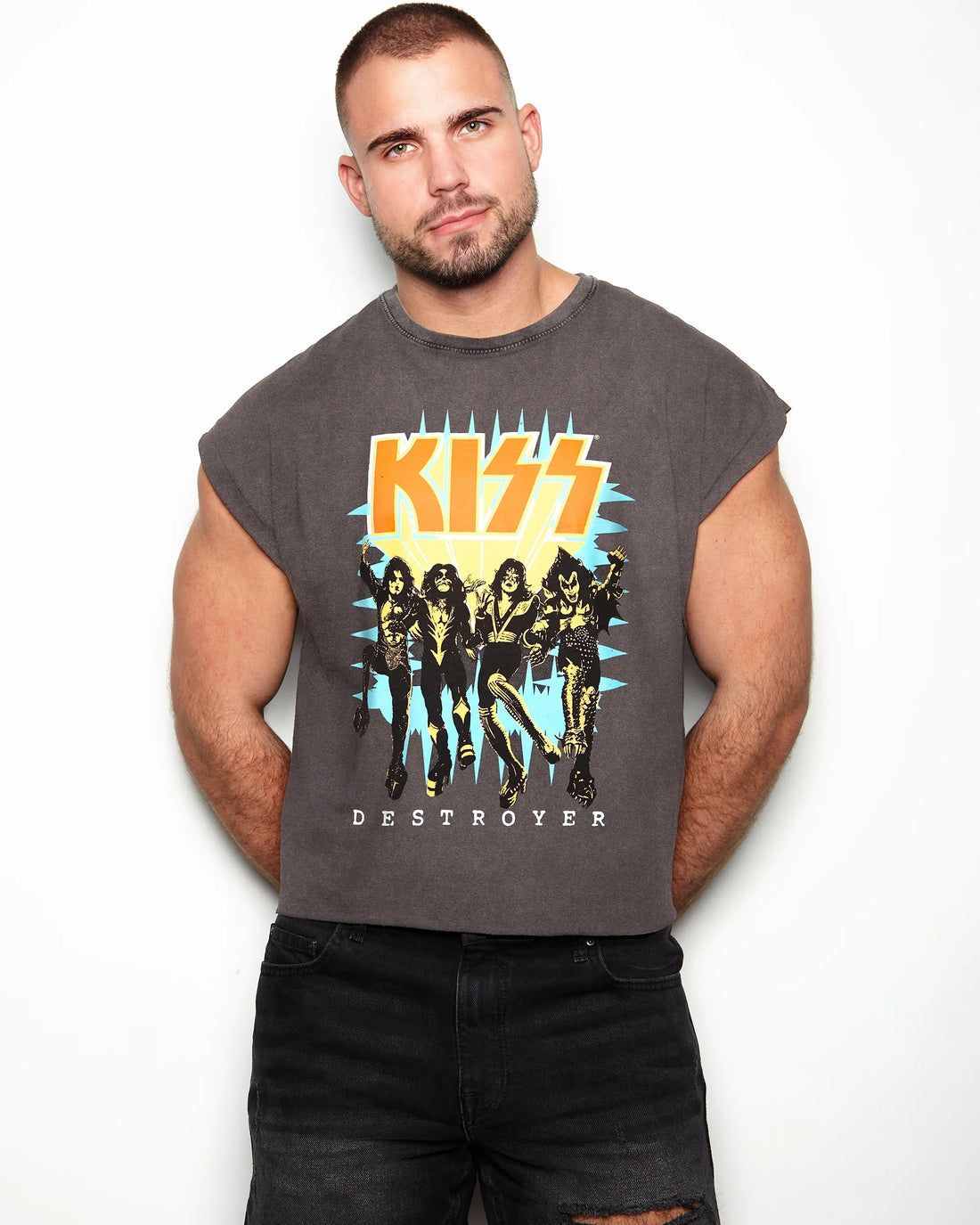 Man wearing a sleeveless shirt with  KISS destroyer, charcoal stone wash - t-shirt on a plain background