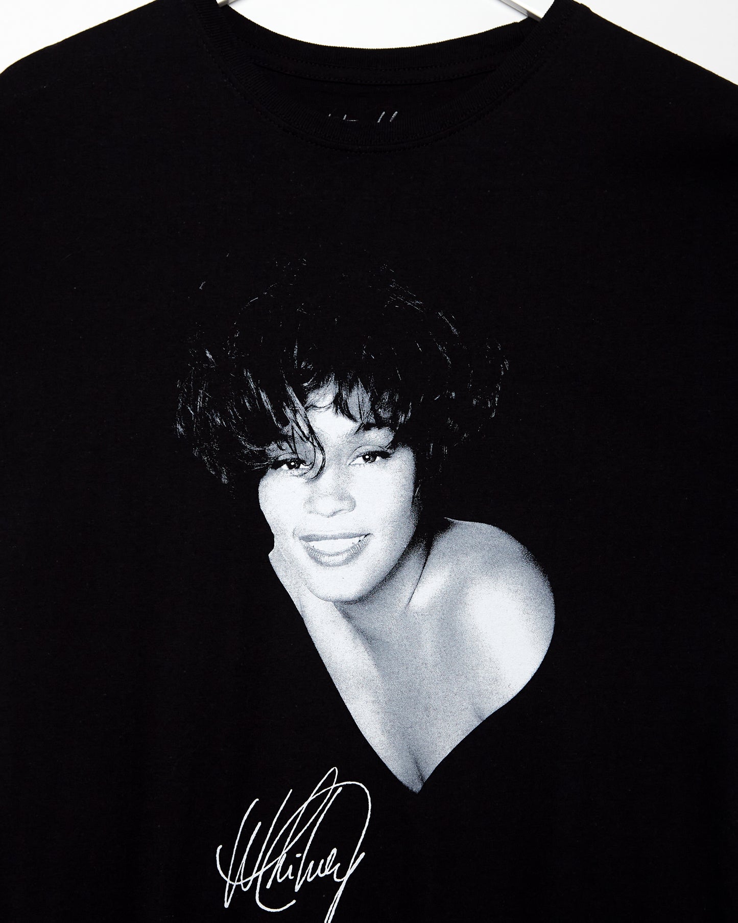 Official Whitney Houston, low cut cropped t-shirt - black