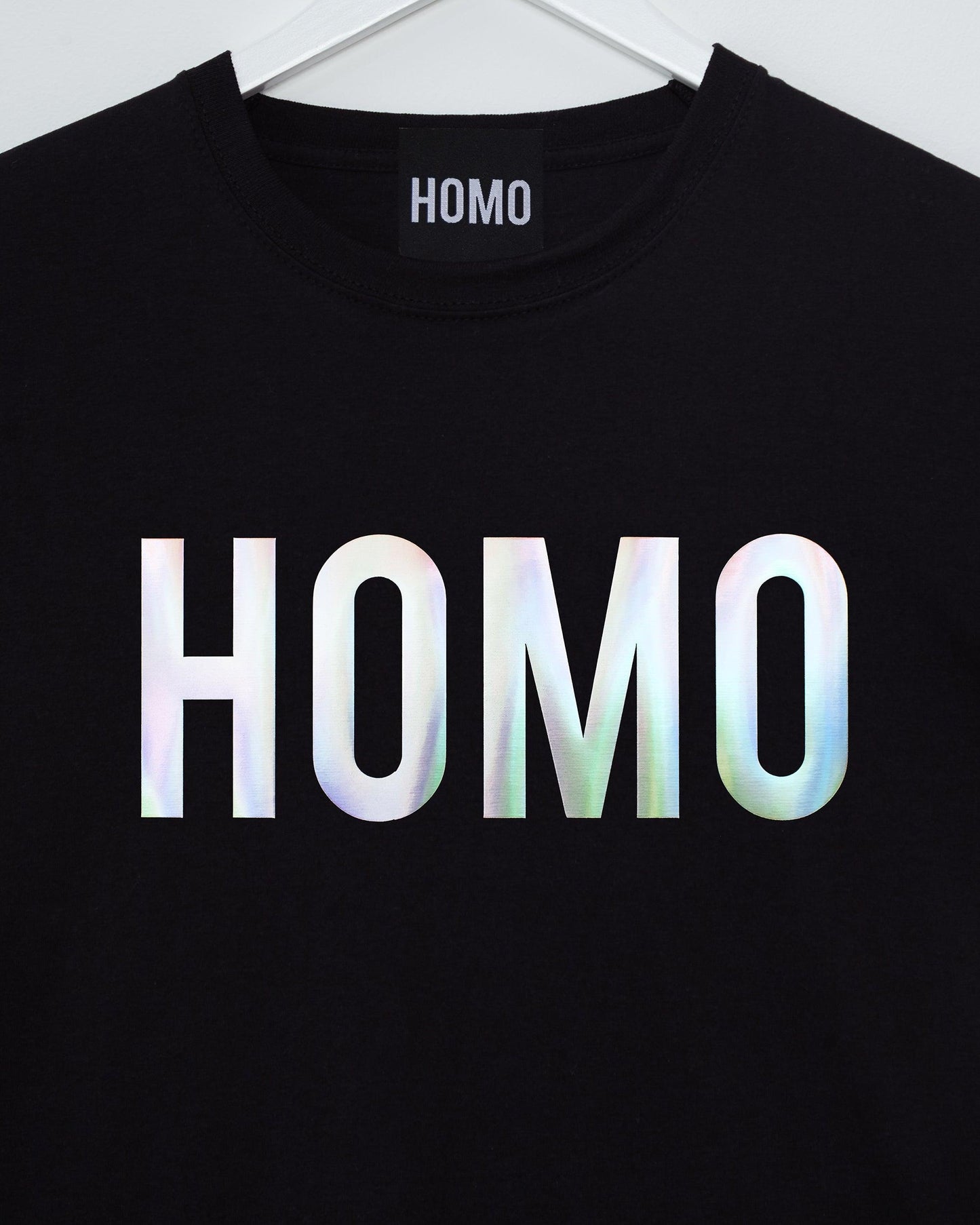 HOMO, sideless tee - hologram on black.